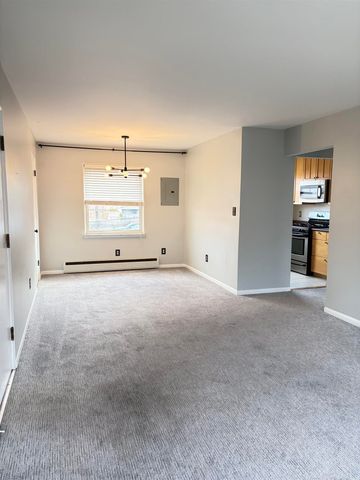 3219 Benjamin Avenue, Royal Oak, MI 48073