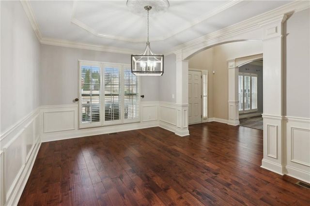 9115 Hannahs Crossing Drive, Gainesville, GA 30506