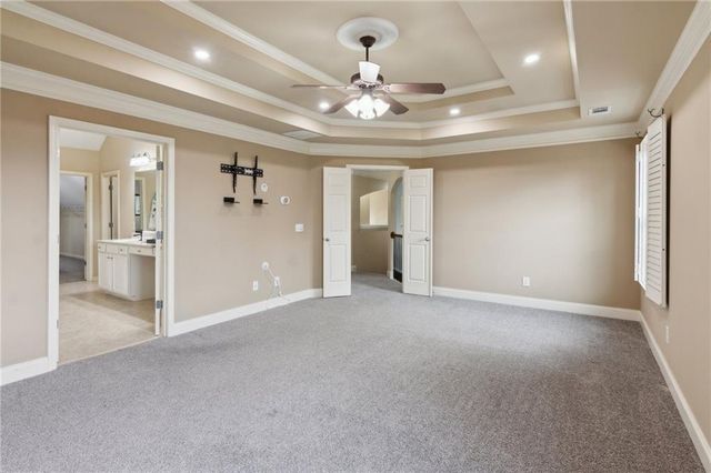 9115 Hannahs Crossing Drive, Gainesville, GA 30506