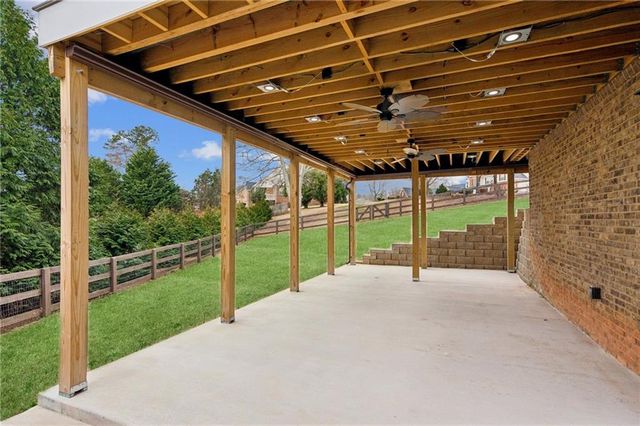 9115 Hannahs Crossing Drive, Gainesville, GA 30506