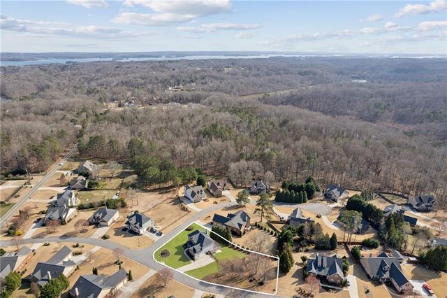 9115 Hannahs Crossing Drive, Gainesville, GA 30506