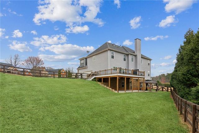 9115 Hannahs Crossing Drive, Gainesville, GA 30506