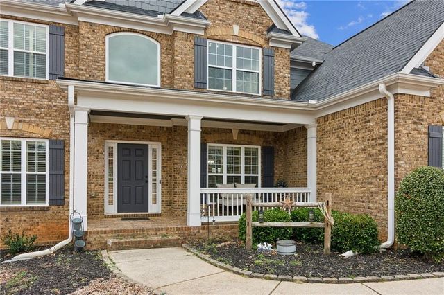 9115 Hannahs Crossing Drive, Gainesville, GA 30506