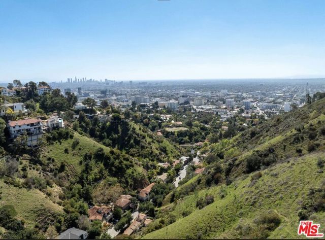 2133 Outpost Drive, Los Angeles, CA 90036
