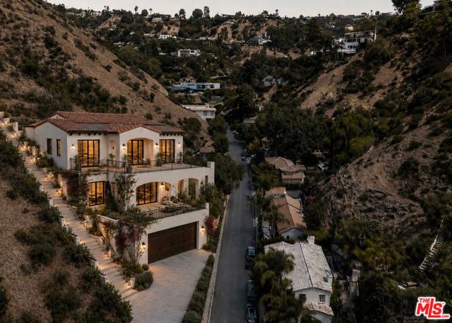 2133 Outpost Drive, Los Angeles, CA 90036