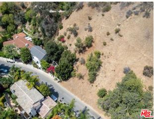 2133 Outpost Drive, Los Angeles, CA 90036