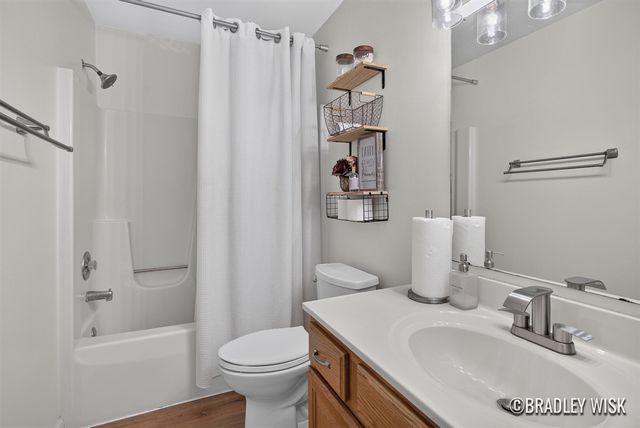 2638 Brier Creek Street, Kentwood, MI 49508