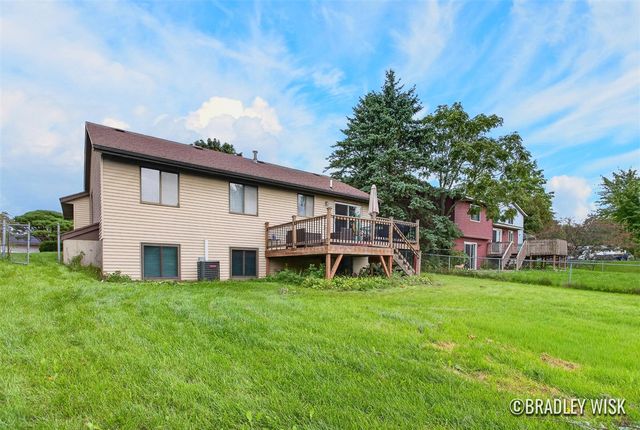 2638 Brier Creek Street, Kentwood, MI 49508