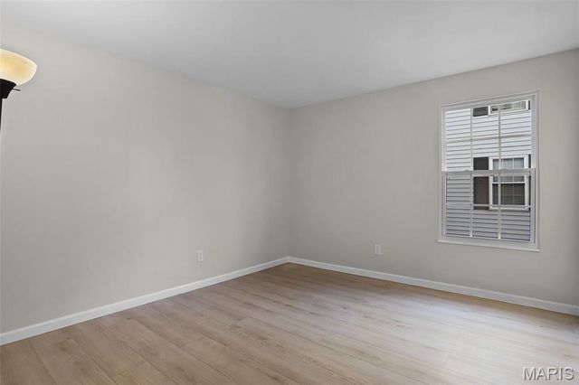 7507 Triwoods Drive H, Shrewsbury, MO 63119