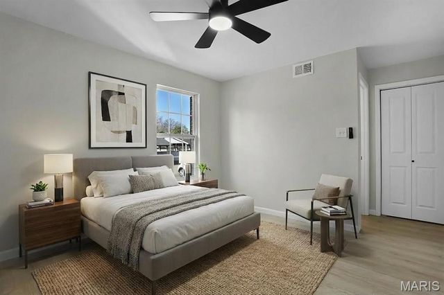 7507 Triwoods Drive H, Shrewsbury, MO 63119