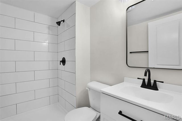 7507 Triwoods Drive H, Shrewsbury, MO 63119