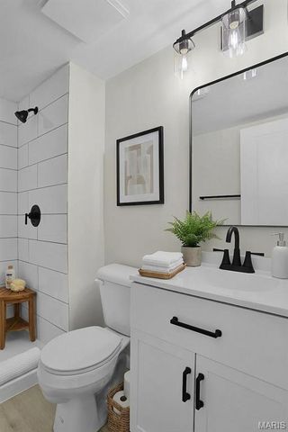 7507 Triwoods Drive H, Shrewsbury, MO 63119