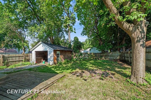 2414 Benjamin Street, Saginaw, MI 48602
