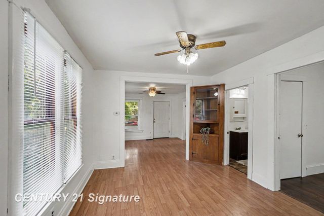 2414 Benjamin Street, Saginaw, MI 48602