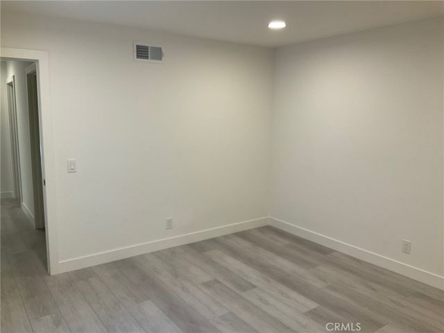 23140 Park Sorrento, Calabasas, CA 91302