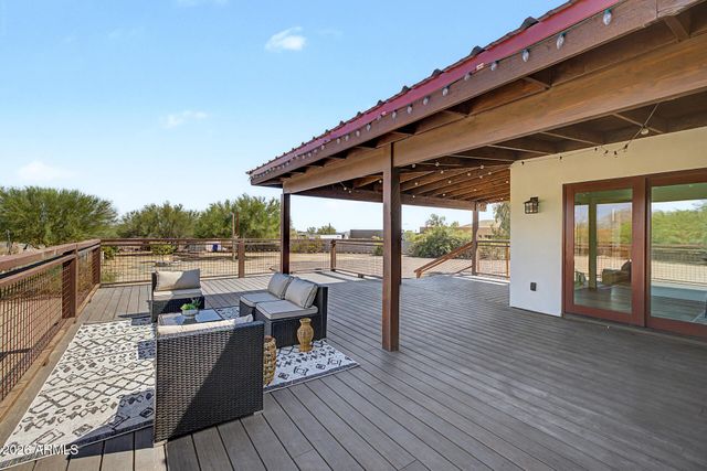 39029 N 11TH Avenue, Phoenix, AZ 85086