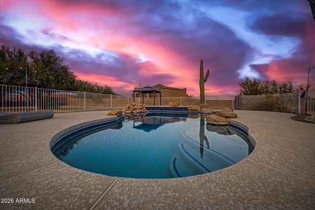 39029 N 11TH Avenue, Phoenix, AZ 85086