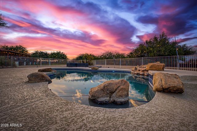 39029 N 11TH Avenue, Phoenix, AZ 85086