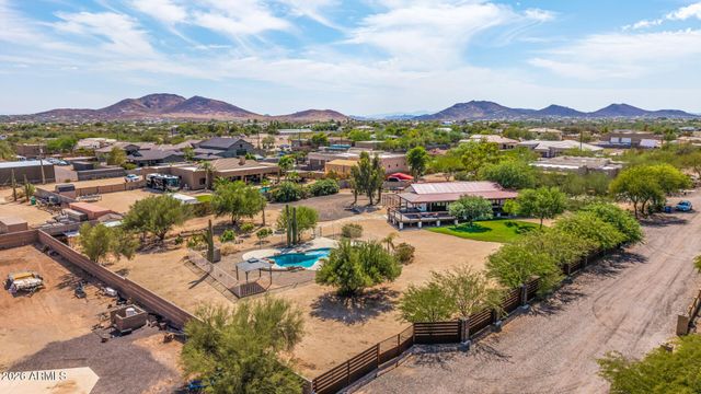 39029 N 11TH Avenue, Phoenix, AZ 85086