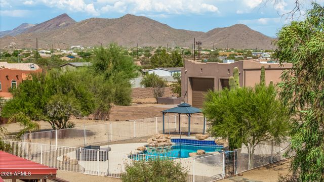 39029 N 11TH Avenue, Phoenix, AZ 85086
