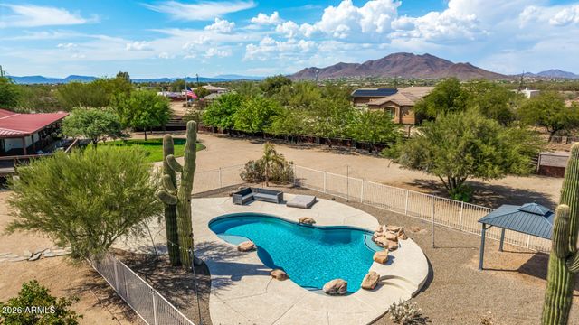 39029 N 11TH Avenue, Phoenix, AZ 85086