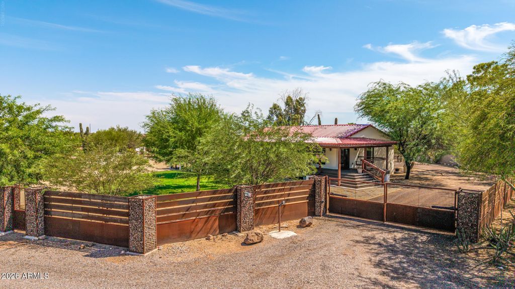 39029 N 11TH Avenue, Phoenix, AZ 85086 — photo 2