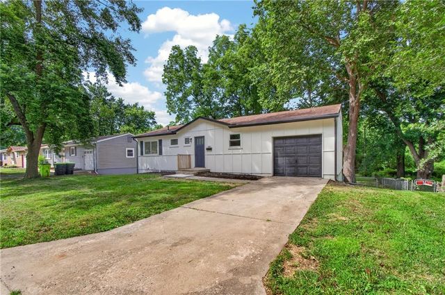 501 Park Avenue, Belton, MO 64012