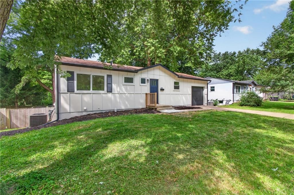 501 Park Avenue, Belton, MO 64012