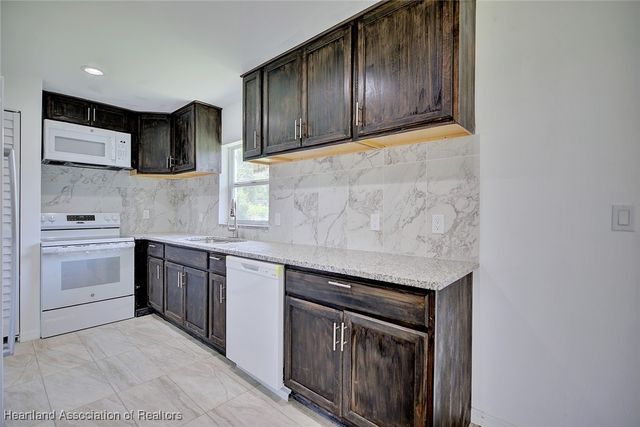 1816 Sandra Boulevard, Sebring, FL 33870