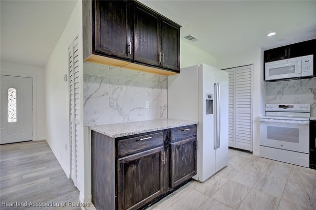1816 Sandra Boulevard, Sebring, FL 33870