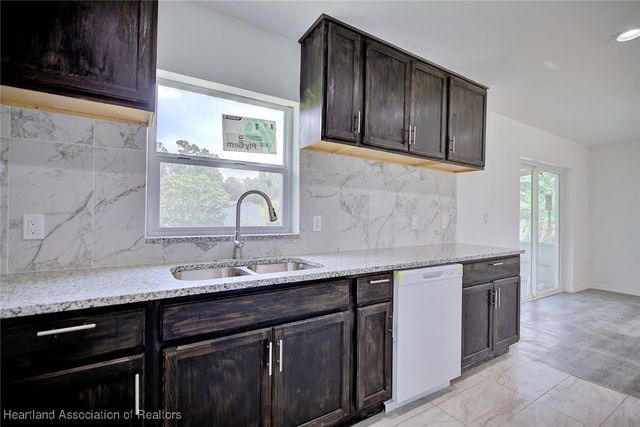 1816 Sandra Boulevard, Sebring, FL 33870