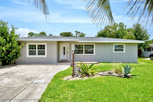 1816 Sandra Boulevard, Sebring, FL 33870