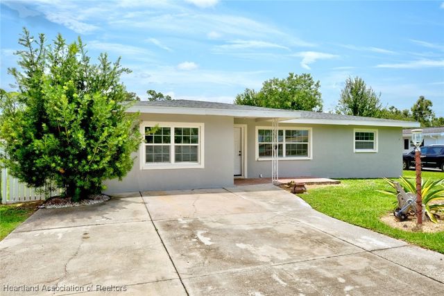 1816 Sandra Boulevard, Sebring, FL 33870