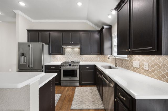 801 Valley Court, Royse City, TX 75189