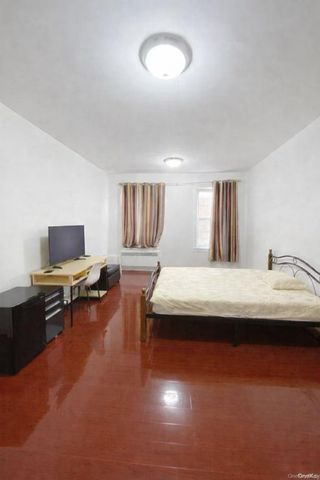 88-11 Elmhurst Avenue F11, Elmhurst, NY 11373