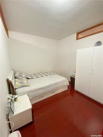 88-11 Elmhurst Avenue F11, Elmhurst, NY 11373