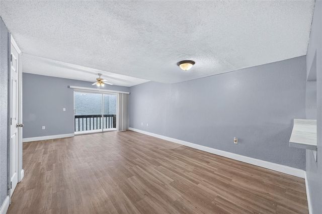 4223 S. SEMORAN BLVD 6, Orlando, FL 32822
