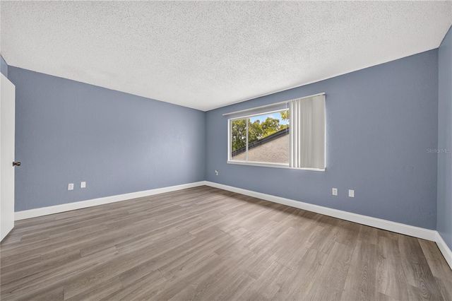 4223 S. SEMORAN BLVD 6, Orlando, FL 32822