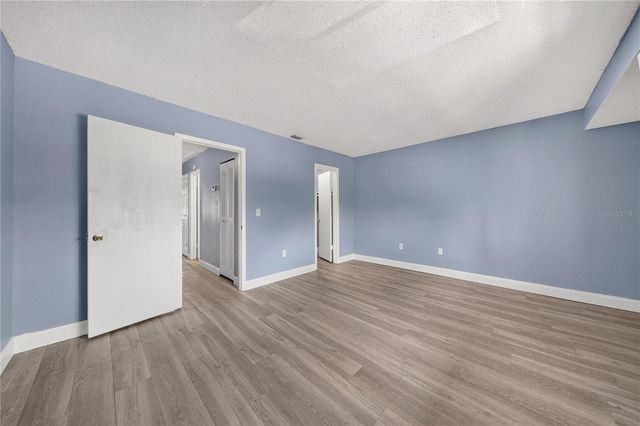 4223 S. SEMORAN BLVD 6, Orlando, FL 32822
