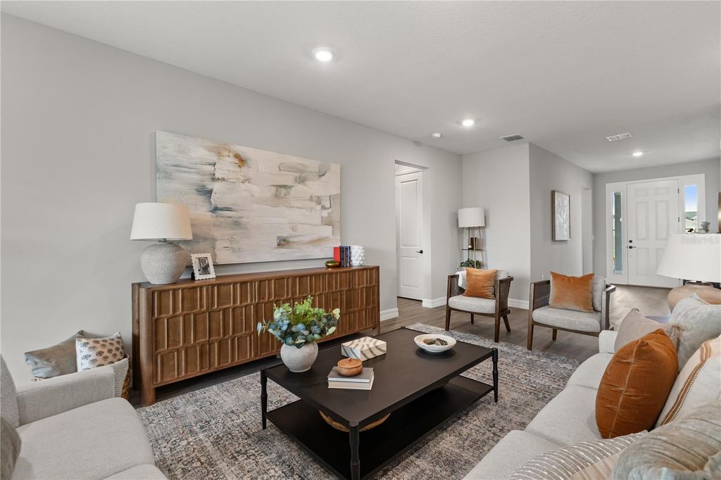 Image 4 of property listing at 5315 SAVONA DRIVE, Sebring, FL 33872