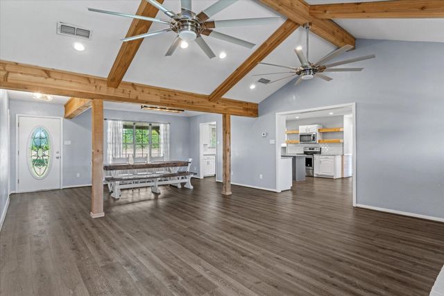 4885 Fm 859, Edgewood, TX 75117