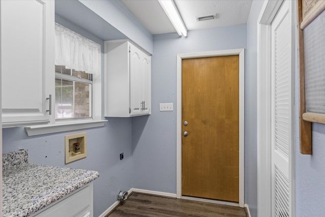 4885 Fm 859, Edgewood, TX 75117