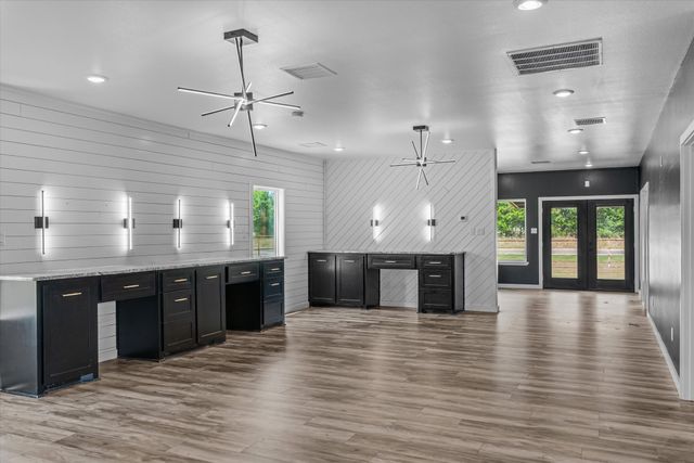 4885 Fm 859, Edgewood, TX 75117