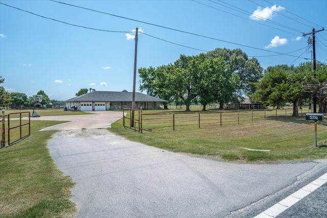 4885 Fm 859, Edgewood, TX 75117
