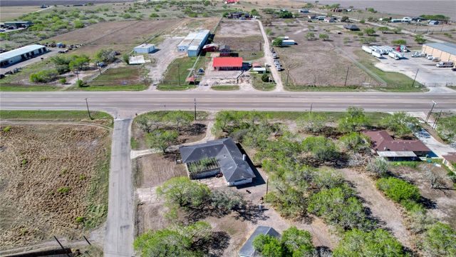 16202 Fm 624, Robstown, TX 78380