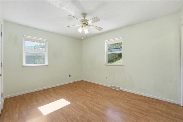 903 Citadel Drive, Weston, MO 64098