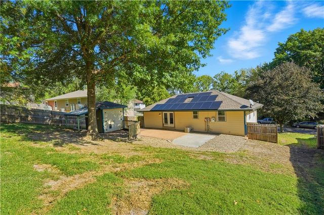 903 Citadel Drive, Weston, MO 64098