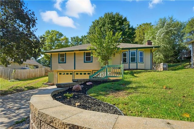 903 Citadel Drive, Weston, MO 64098