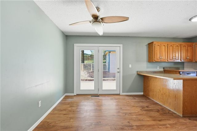 903 Citadel Drive, Weston, MO 64098