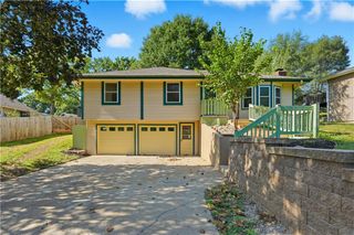 903 Citadel Drive, Weston, MO 64098